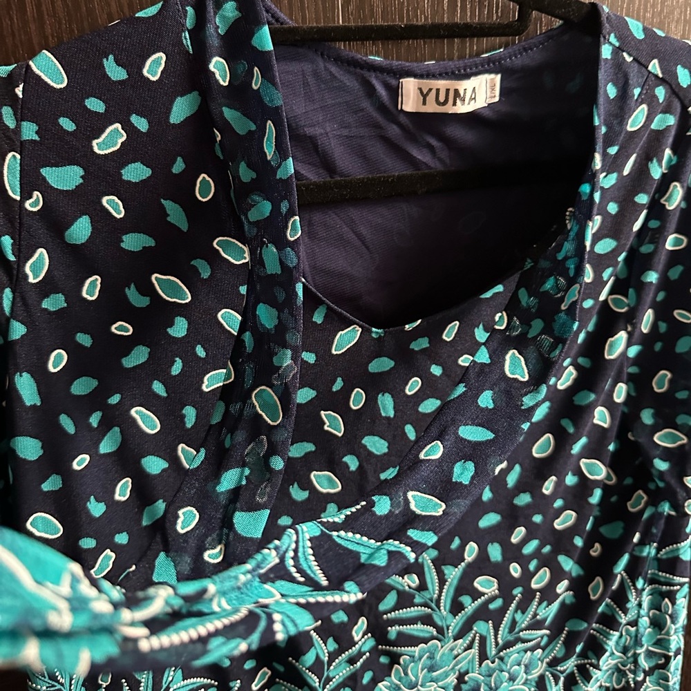 Mesh Splatter & Floral Print Top - Picture 7 of 8